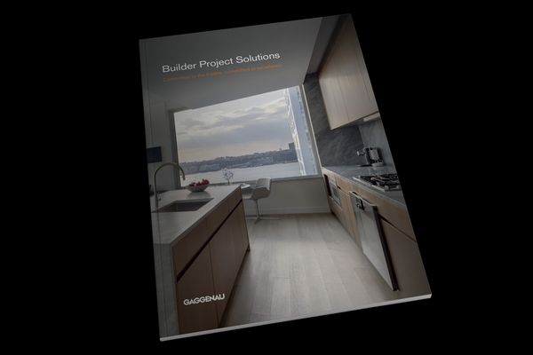 Front cover of the builder project solutions brochure