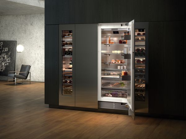 Luxury kitchen with Gaggenau vario 400 series refrigerator and wine coolers 