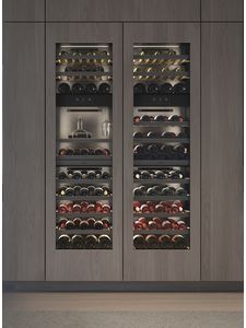 Nahaufnahme eines Weinklimaschranks der Gaggenau Vario Kältegeräte Serie Expressive