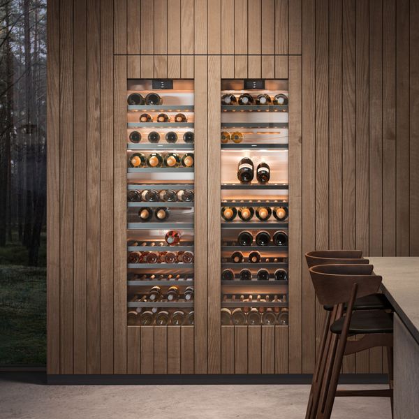 A Gaggenau 400 series Vario wine climate cabinet 