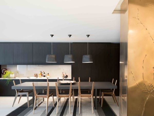 Luxury kitchen in gray with gold pillar 