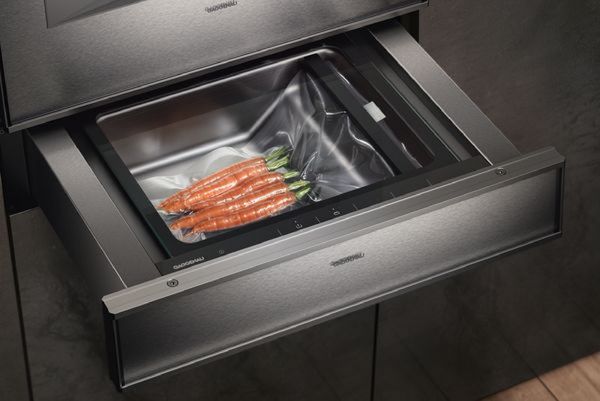 Gaggenau 400 series vacuuming drawer