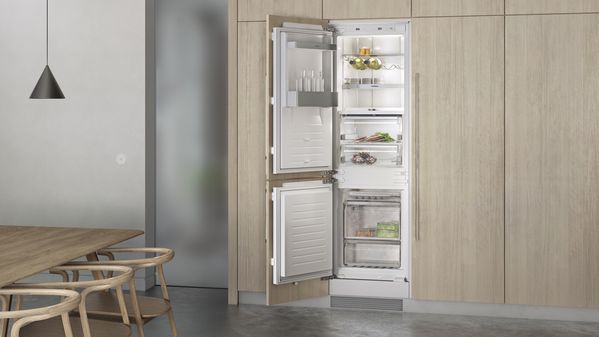 Luxury kitchen with Gaggenau 200 series fridge-freezer