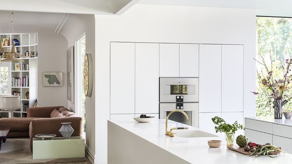 Combi-steam oven in Chet Callahan's kitchen. Photography by Jon Day. 
