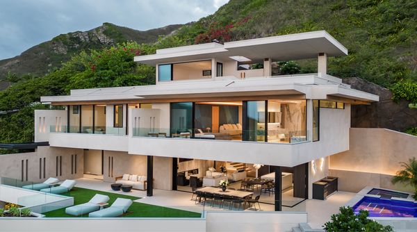 The exterior of the Oahu home. 