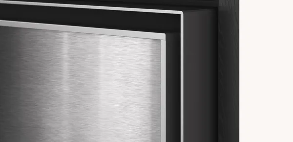 Close-up of the milled passepartout detail on the Gaggenau Expressive series
