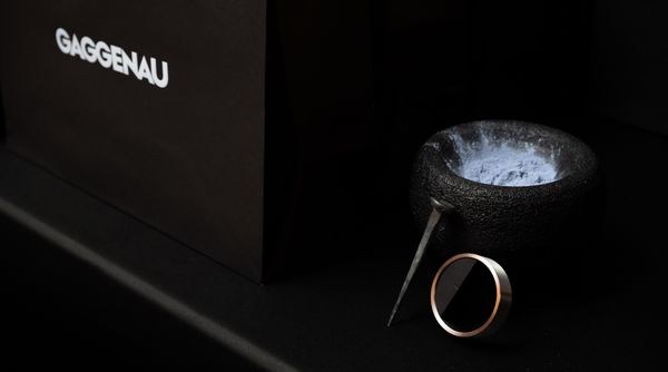 Items on display during the event included the Expressive Series control ring, a forged nail representing Gaggenau's history, and the distinctive cobalt that lines Gaggenau ovens.
