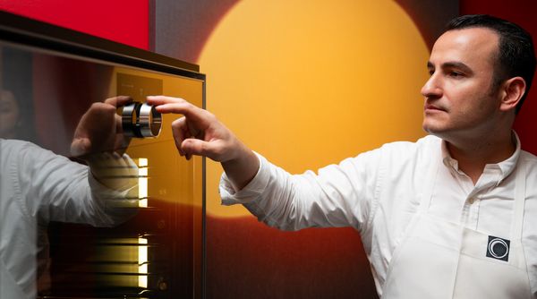Chef Val Cantu, Black Jacket Society member, tests out the Expressive Series control ring.