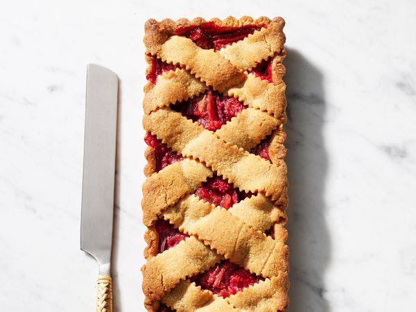 Rhubarb and strawberry Linzer torte