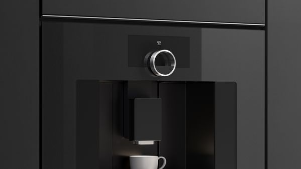 Lähikuva Gaggenau Minimalistic sarjan täysautomaattisesta kahvinkeittimestä 