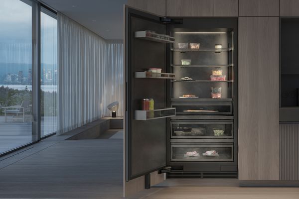 Luxusküche mit einem Gefriergerät der Gaggenau Vario Kältegeräte Serie Expressive