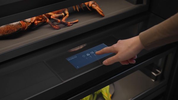 View of the integrated touch display featured in the Gaggenau Vario cooling expressive series fridge-freezer combination