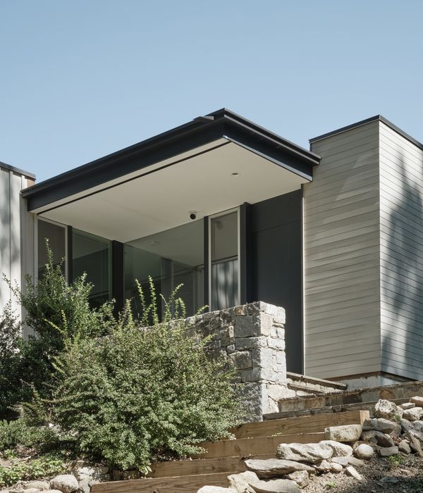 External view of Corwin House in the sunshine