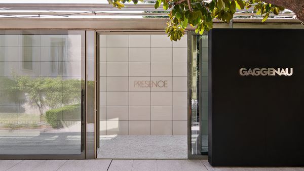 Image montrant l'espace de l'installation architecturale de l'exp&eacute;rience &laquo; Pr&eacute;sence &raquo; de Gaggenau &agrave; la Villa Necchi Campiglio 2026.
