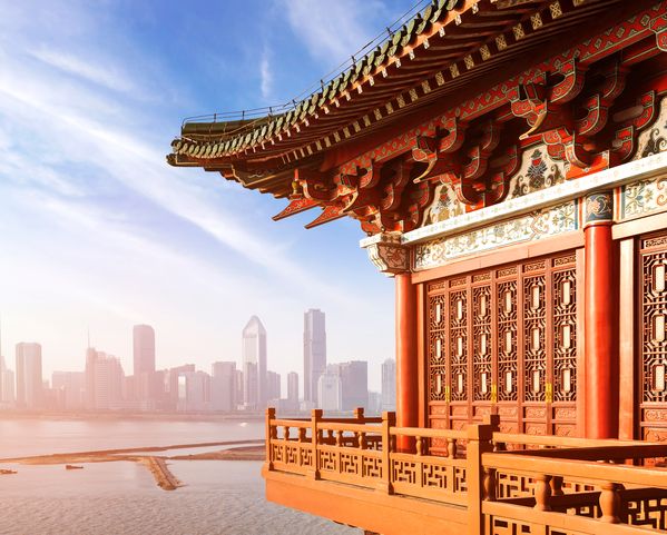 Alte und moderne chinesische Architektur