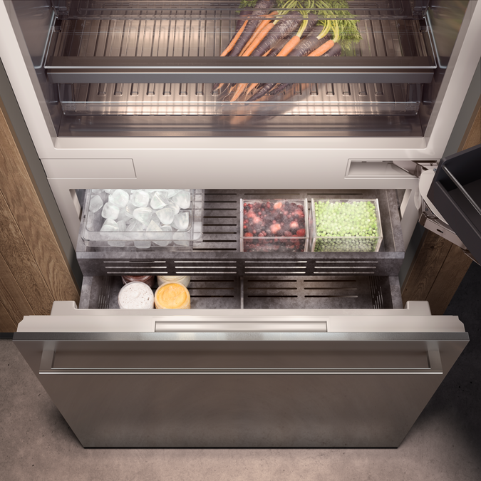 400 series Vario built-in fridge-freezer with freezer at bottom 212.5 x 90.8 cm soft close flat hinge RB492305 RB492305-3