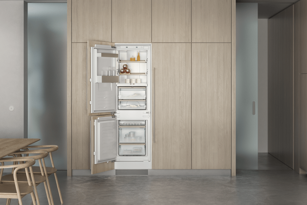 200 Series Vario Built-in fridge-freezer with freezer at bottom 177.2 x 55.8 cm soft close flat hinge RB289500 RB289500-3