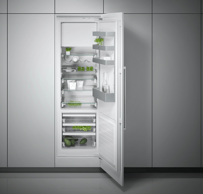 Serie 200 Vario Einbau-Kühlschrank mit Gefrierfach 177.5 x 56 cm Flachscharnier mit Softeinzug RT289203 RT289203-2