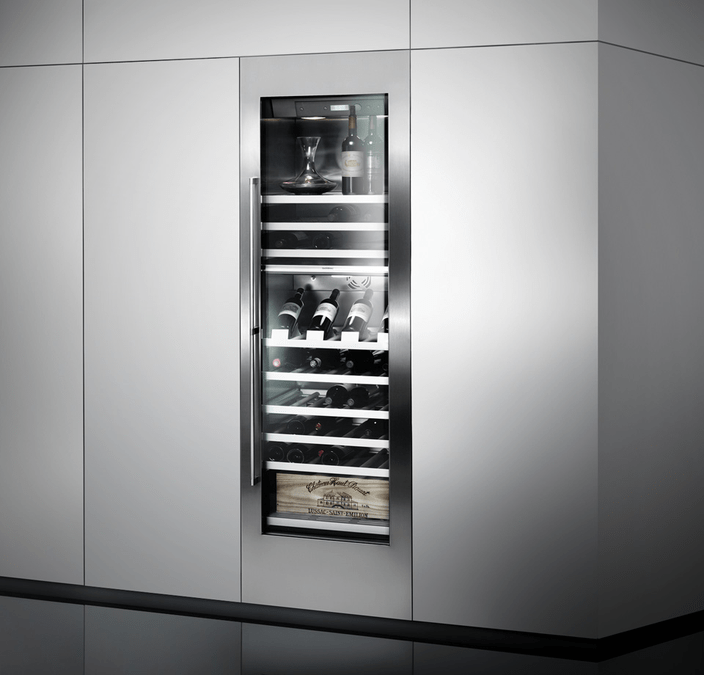Vario wine climate cabinet 400 series fully integrated, with glass door Niche width 61 cm, Niche height 213.4 cm RW464261 RW464261-3
