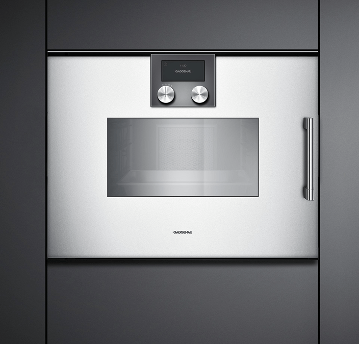 200 Series Built-in compact oven with steam function 60 x 45 cm Door hinge: Right, Gaggenau Silver BSP250130 BSP250130-3
