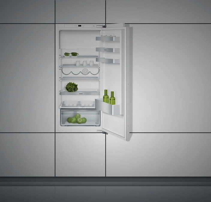 Serie 200 Einbau-Kühlschrank mit Gefrierfach 122.5 x 56 cm Flachscharnier mit Softeinzug RT222203 RT222203-3
