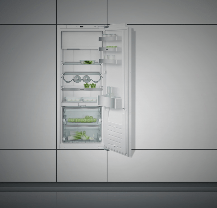 Serie 200 Einbau-Kühlschrank mit Gefrierfach 140 x 56 cm RT242203 RT242203-3