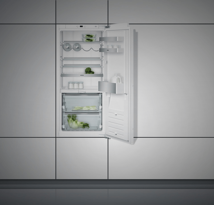 200 series Refrigerator 122.5 x 56 cm RC222101 RC222101-3