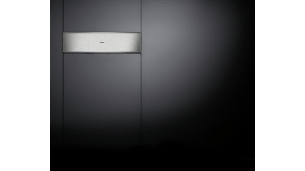 Seria 400 Szuflada grzewcza z serii 400 Stal szlachetna + szkło Szerokość 76 cm, wysokość 21 cm WS482110-2
