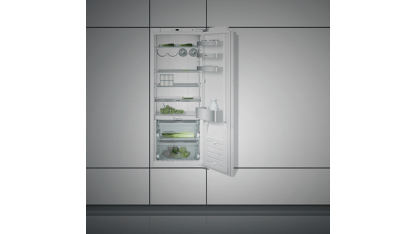 200 series Built-in larder fridge RC242203 RC242203-3