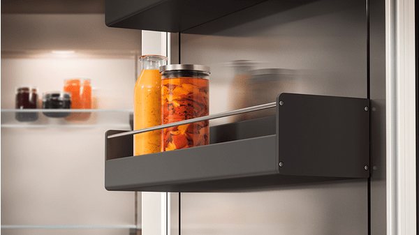 Serie 400 Vario Einbau-Kühlschrank mit Gefrierfach 212.5 x 90.8 cm Flachscharnier mit Softeinzug RC492304 RC492304-3